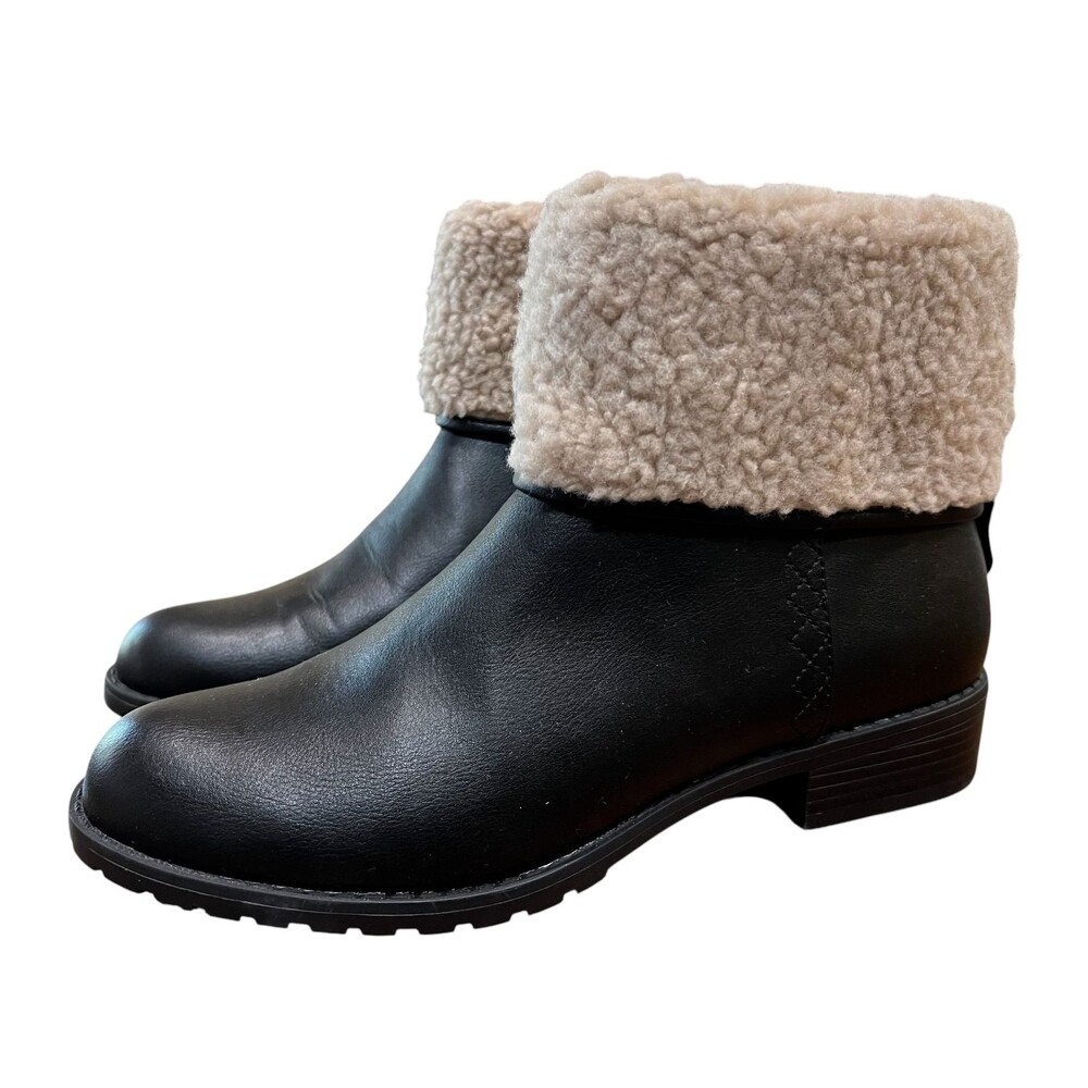 Style & Co Bettey Black Flat Ankle Boots w Faux Fur Trim  Size 7.5  NWOB